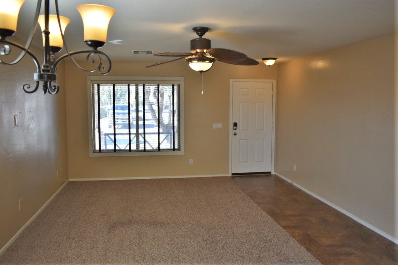 2191 S 155th Dr - Photo 2 of 11