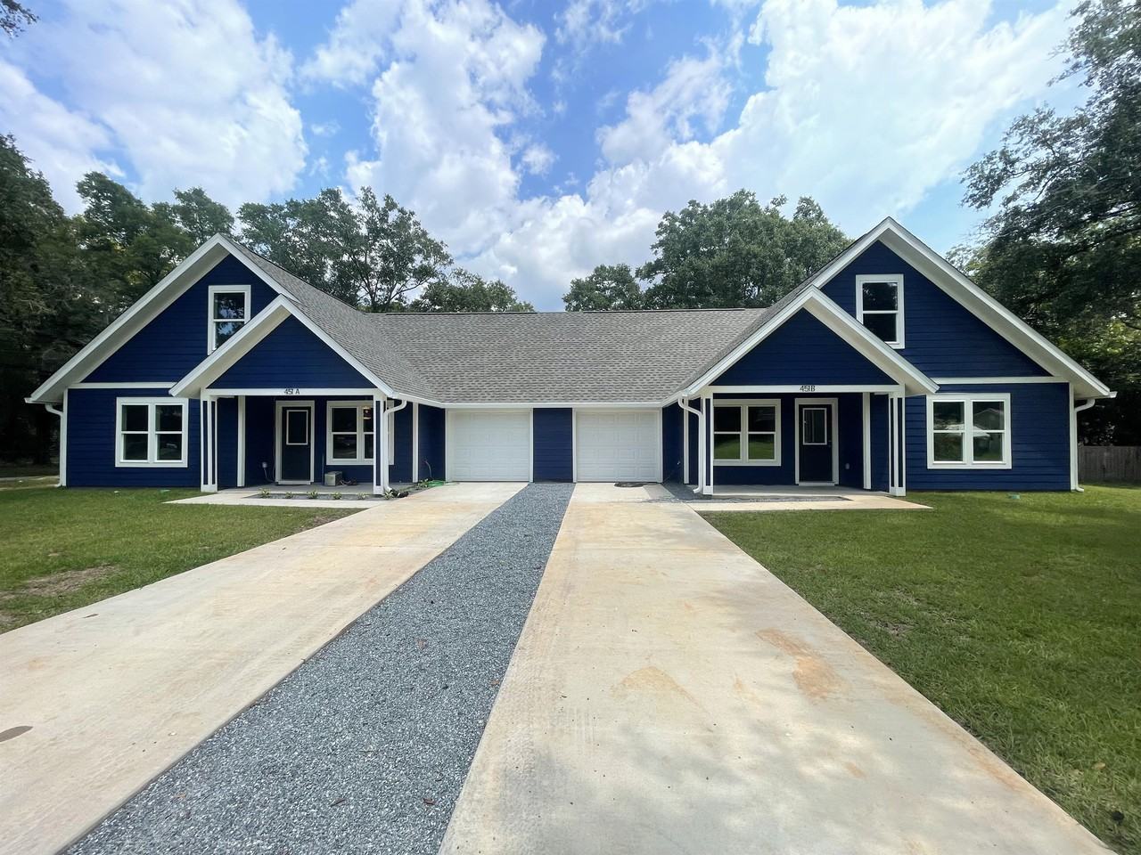 451 Amos St #1