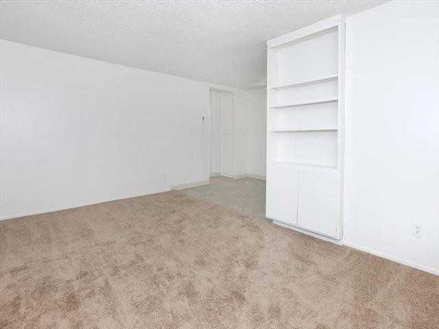 1294 N Mollison Ave - Photo 4 of 20