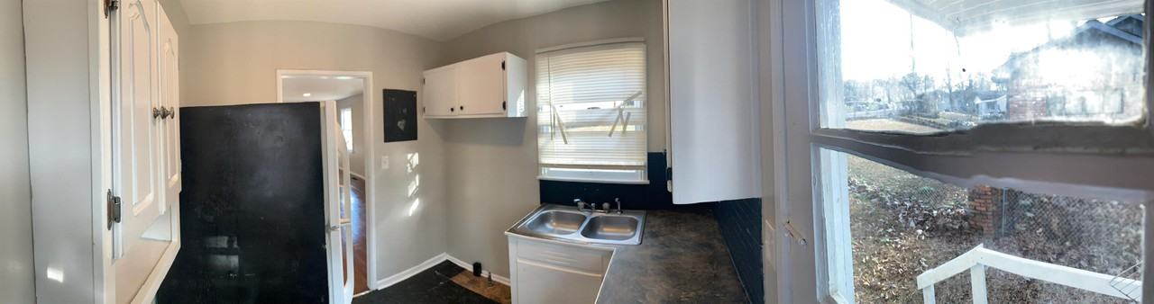 45 Lakeside Drive #1 - Photo 3 of 8