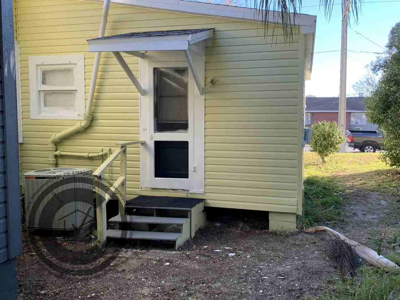 1508 West Main StreetApt B #B - Photo 2 of 9