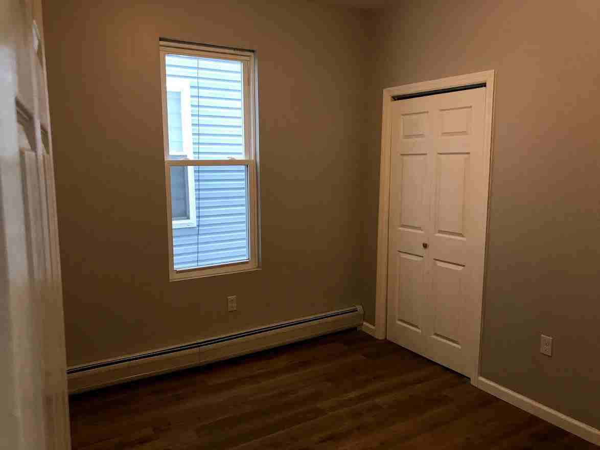 416 S 17th St #2 - Photo 3 of 11