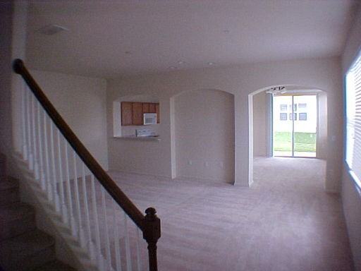 2916 Grafton Dr - Photo 2 of 12