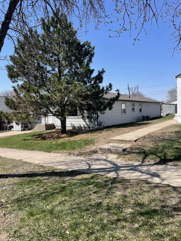 311 S Jessica Ave #309B