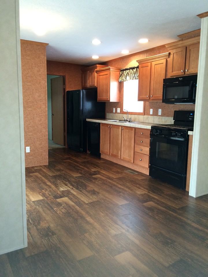 151 Meadow Dr - Photo 2 of 5