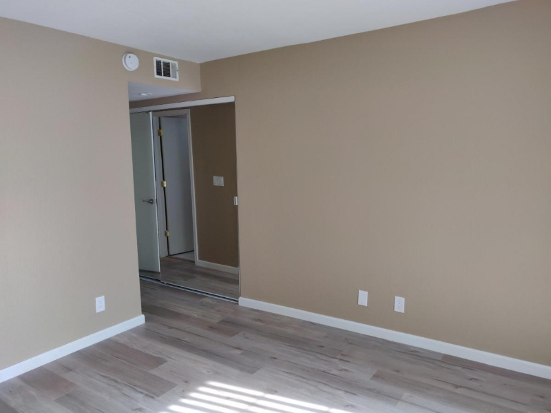 68 Rancho Dr - Photo 2 of 3