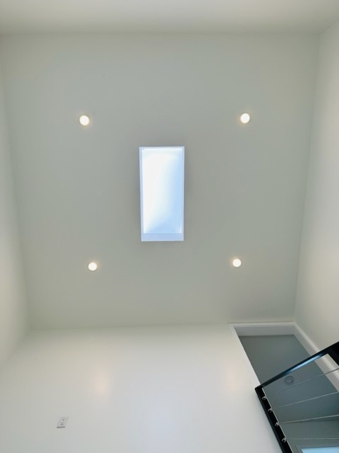 5234 1/4 W 20th St - Photo 3 of 16