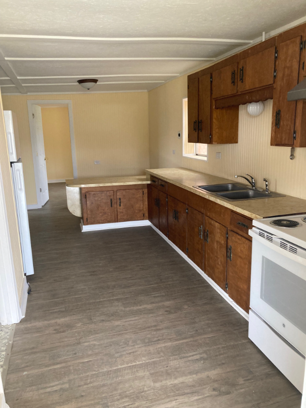 13740 La Highway - Photo 3 of 8
