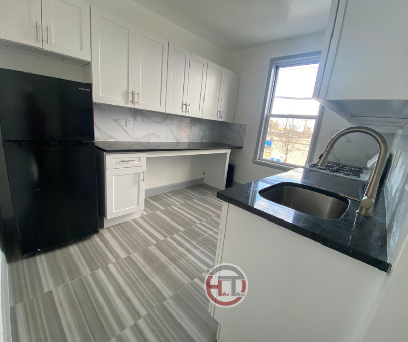 3571 E Tremont Ave #3 - Photo 2 of 5