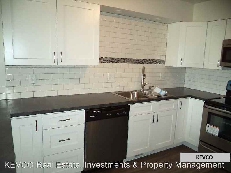 2036-2038 Abilene Ct - Photo 3 of 10