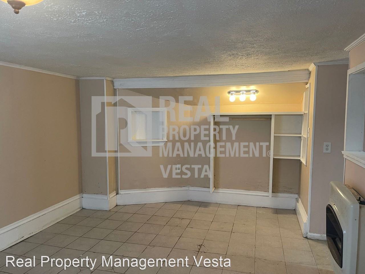 2713 Vineville Ave. - Photo 2 of 7