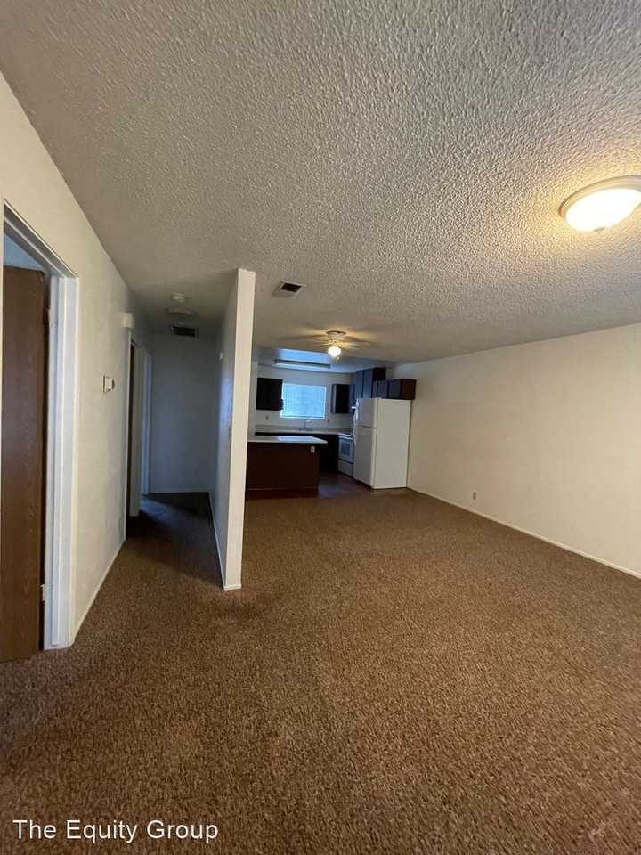 960 East Palm Ave - Photo 3 of 9