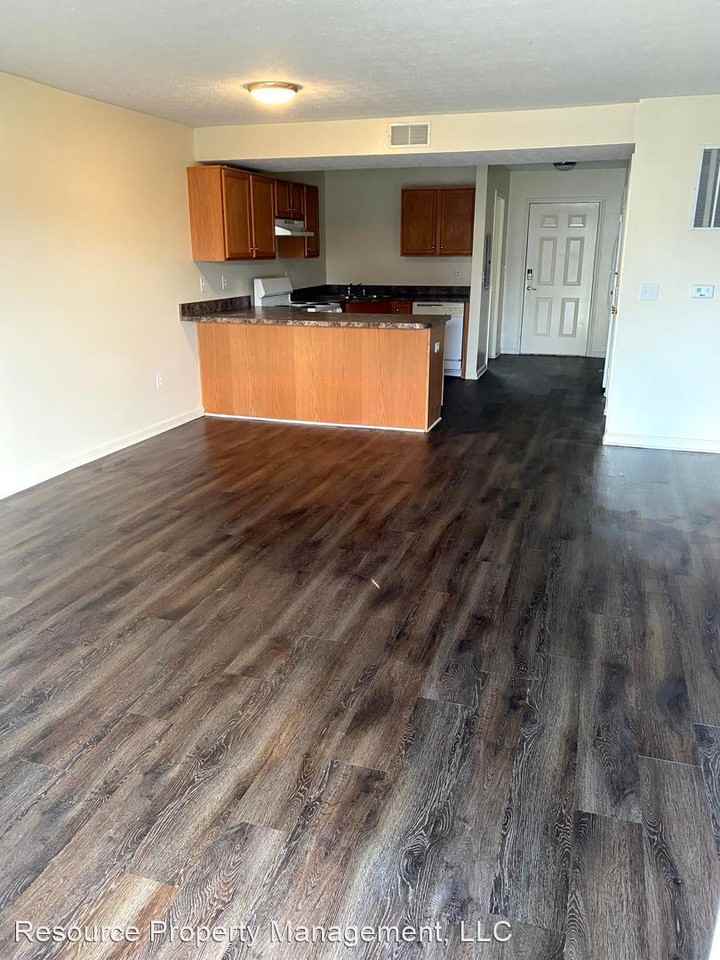 Senior Living Housing 55+ - Photo 2 of 2