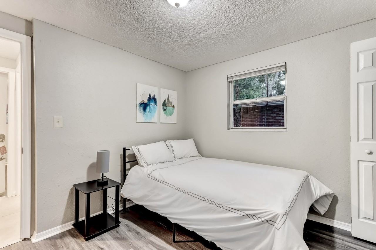 Placeda St - Photo 7 of 10