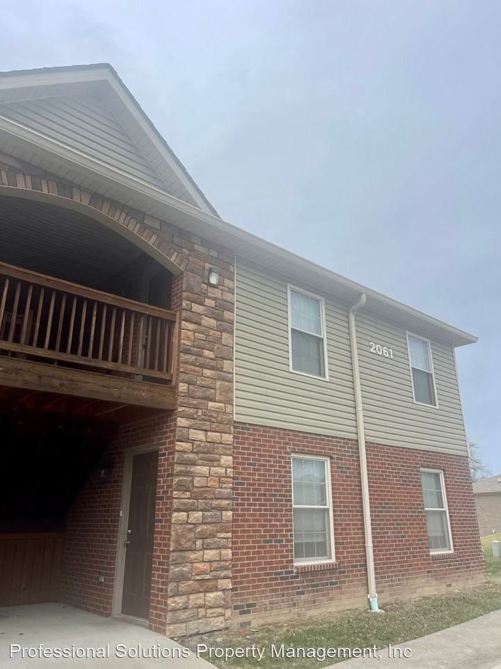2061 Ty Lane - Photo 2 of 11