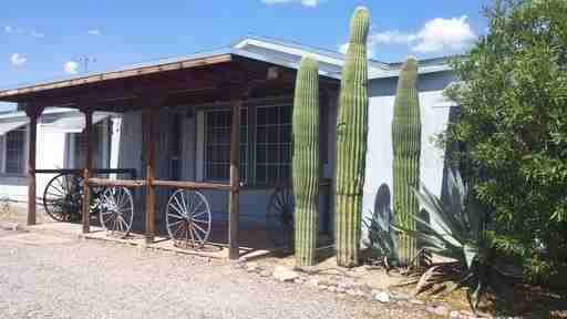 6760 N Prairie Dr - Photo 2 of 31