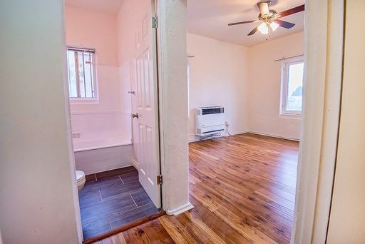 1518 S Wilton Pl #111 - Photo 2 of 5
