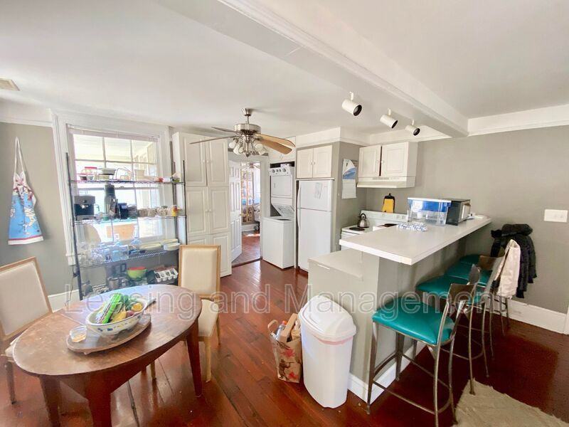 75 Pitt St #C - Photo 5 of 16