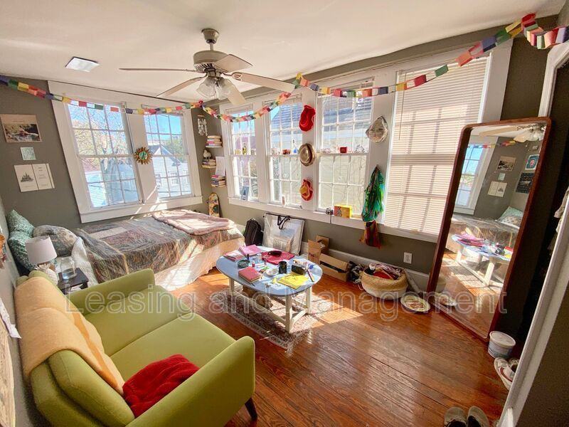 75 Pitt St #C - Photo 7 of 16