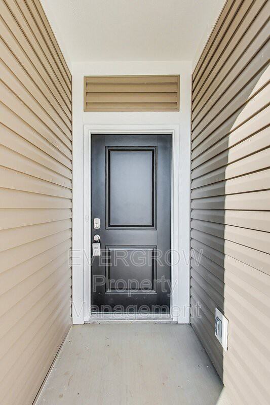 10834 Penwell Way - Photo 4 of 41