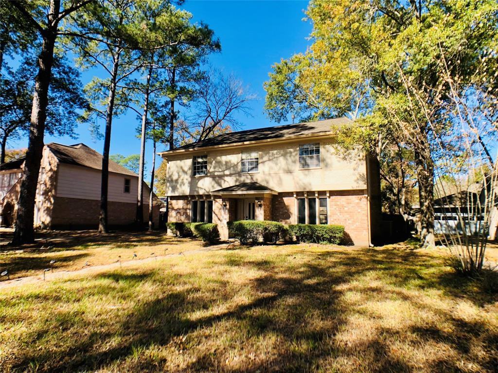 5806 Spanish Oak Dr - Photo 2 of 4