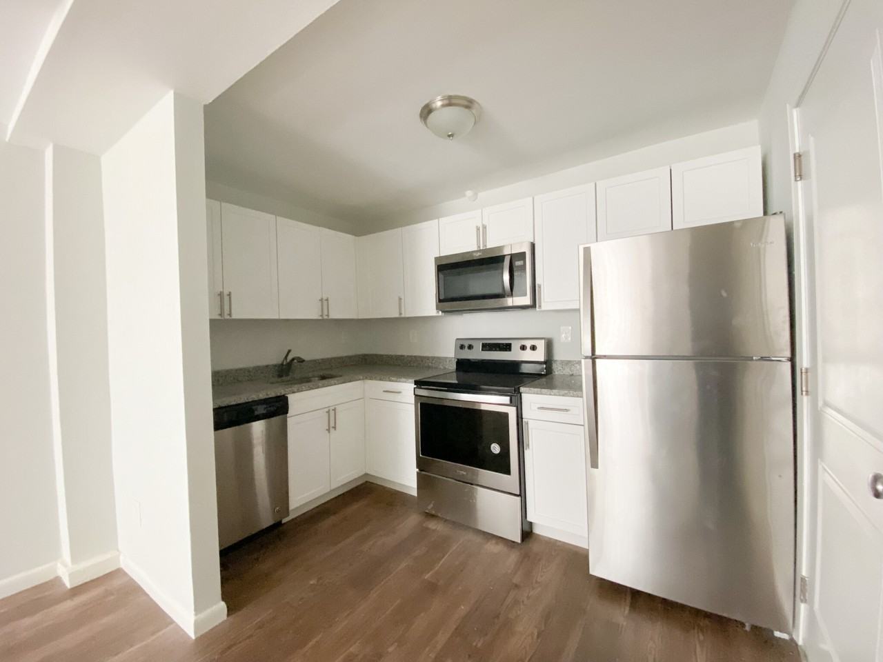 280 Hyde Park Ave #11 - Photo 6 of 6
