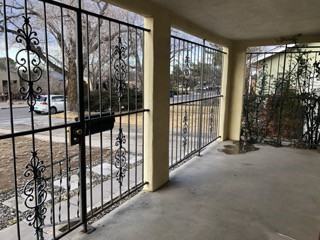 218 Wellesley Dr Se - Photo 3 of 21