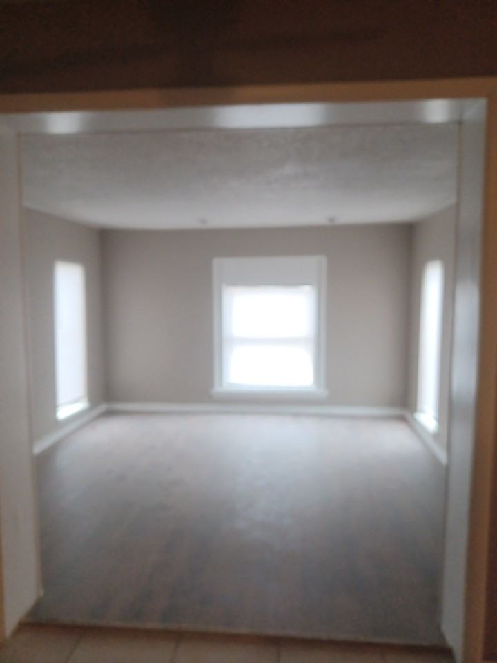 2329 Flair Dr - Photo 5 of 7