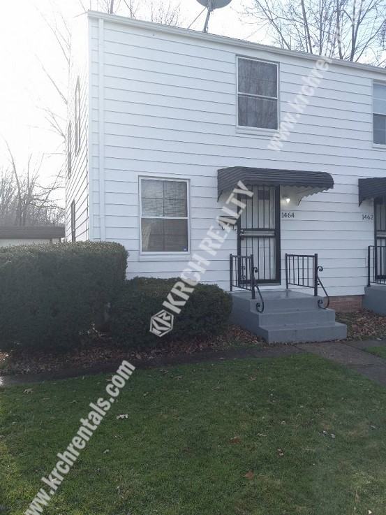 1464 Sulzer Ave - Photo 2 of 14