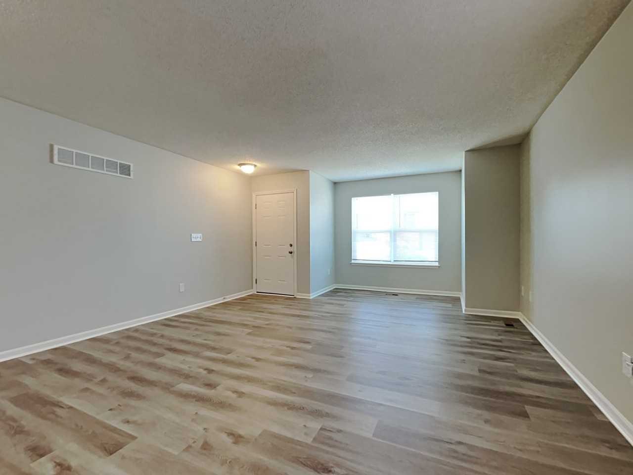 4203 Woodland Ave - Photo 3 of 23