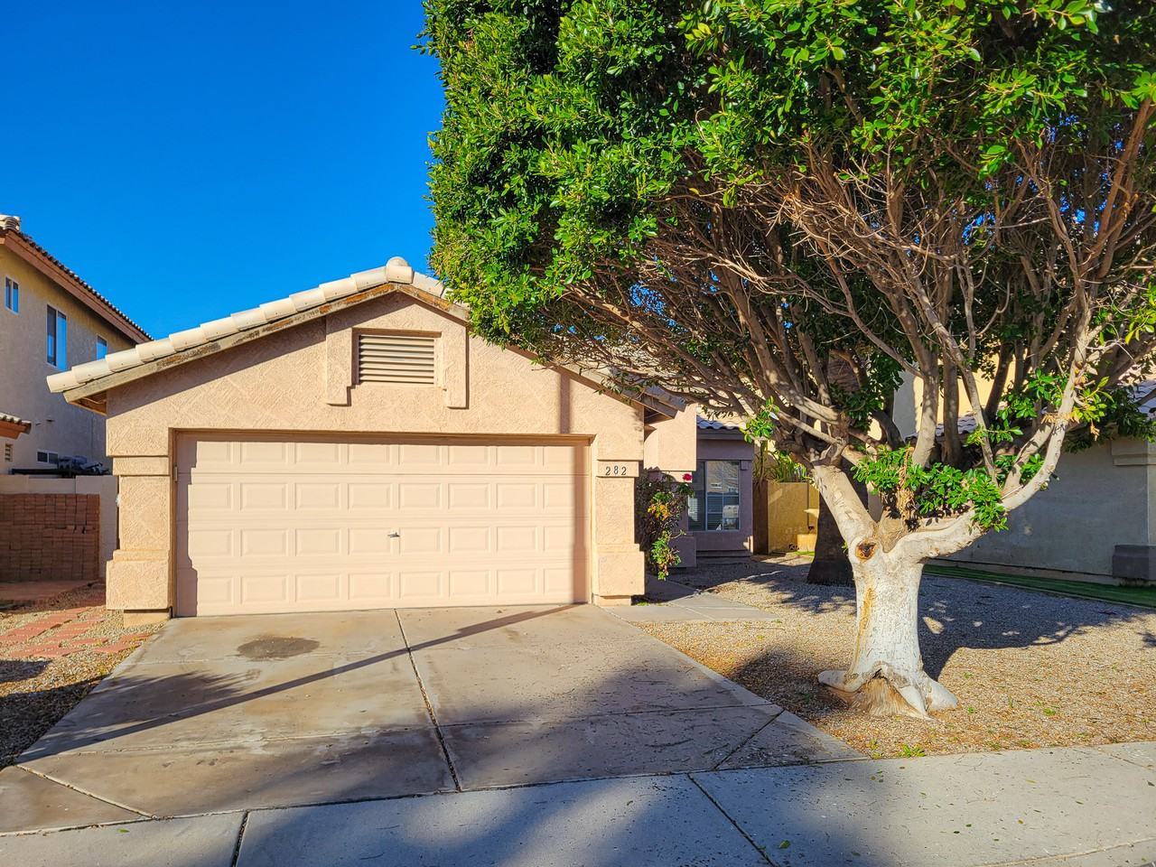 282 S Jesse St - Photo 2 of 29