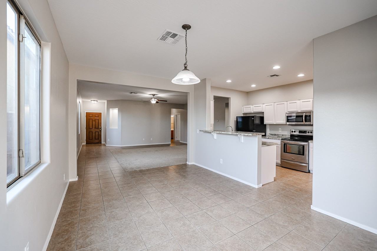 7012 W Alta Vista Rd - Photo 6 of 21