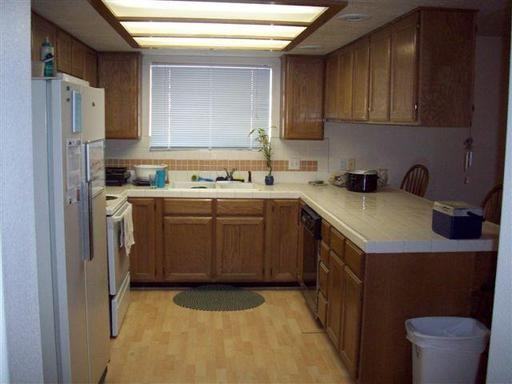 35 S 200 W St - Photo 3 of 7