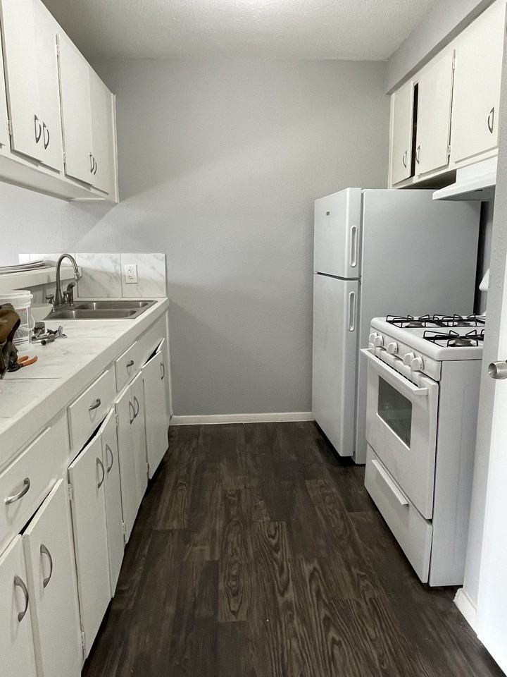 Johnson Apartments 1301 South Hood Street 15, Alvin, TX 77511 Zumper