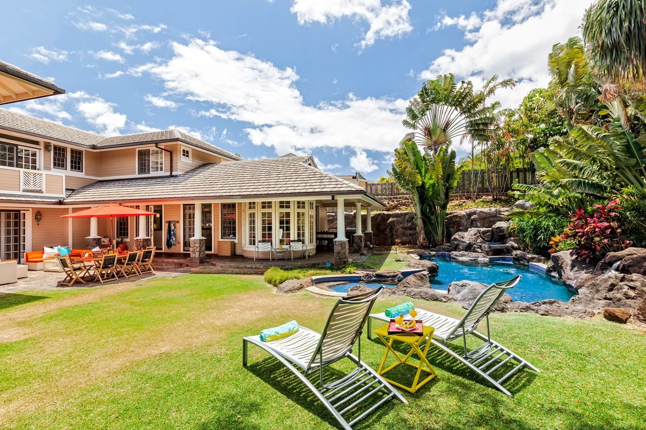 4025 Black Point Rd, East Honolulu, HI 96816 6 Bedroom Apartment for