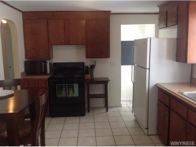 5177 South Park Ave - Photo 2 of 23