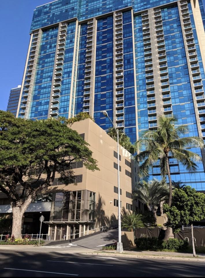 1200 Queen Emma Street #2001