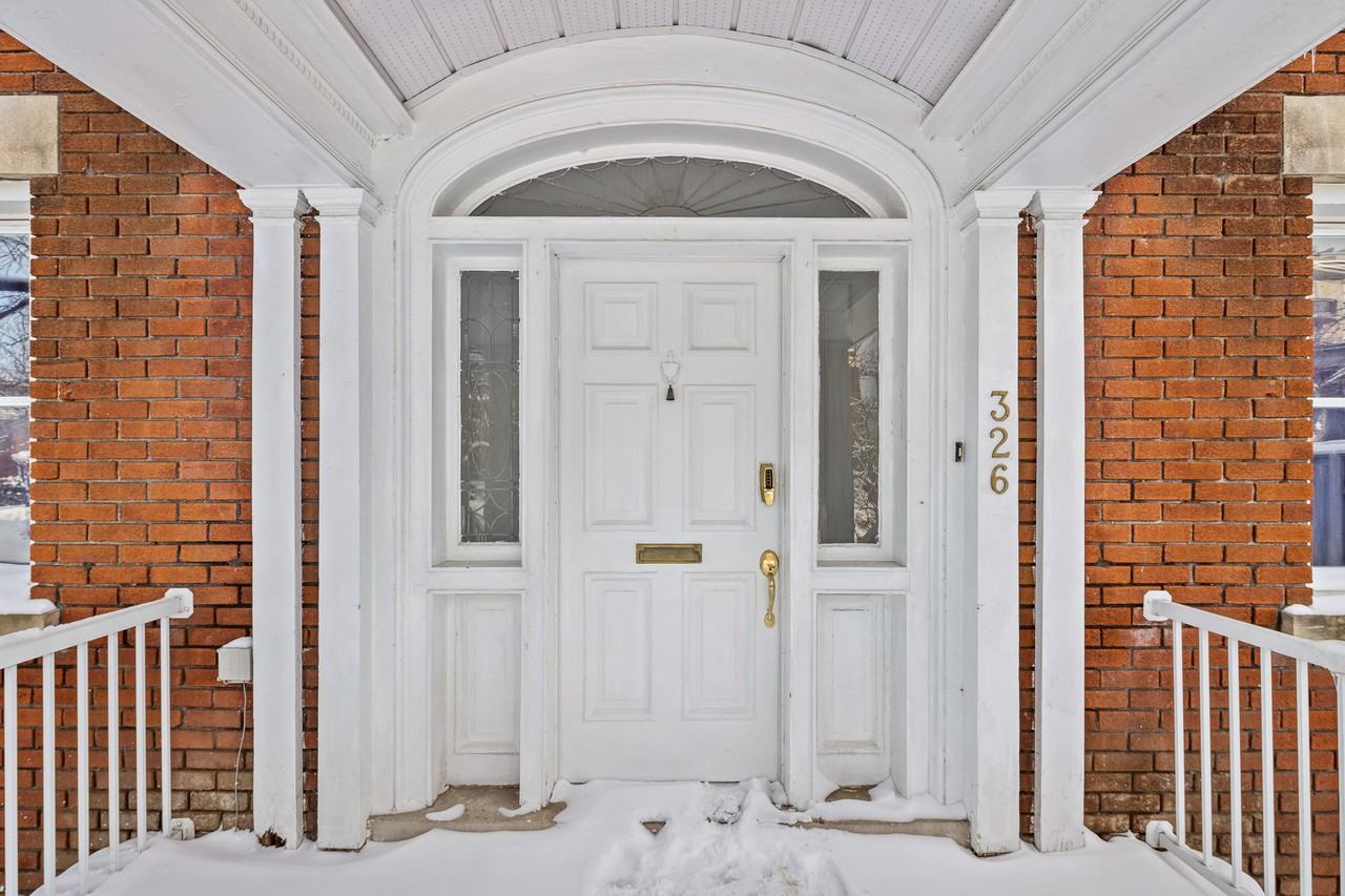 326 Clemow Avenue - Photo 3 of 25
