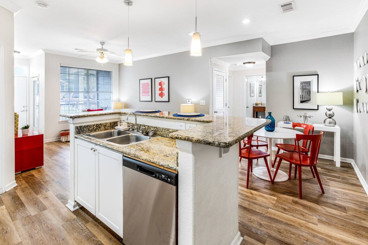 Fountains At Chatham Parkway Apartments 1699 Chatham Pkwy, Savannah, GA 31405 Zumper