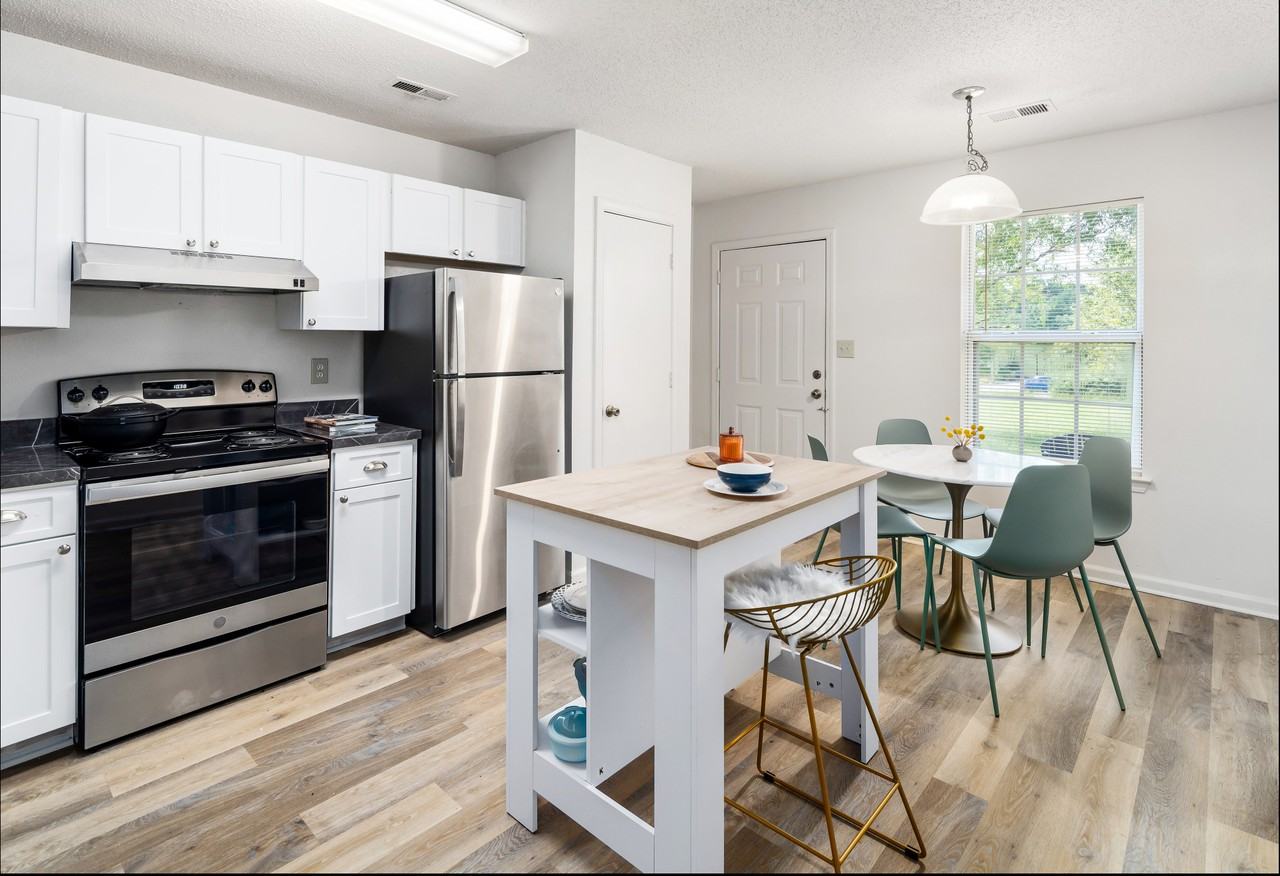 Hideaway Townhomes - Photo 3 of 28