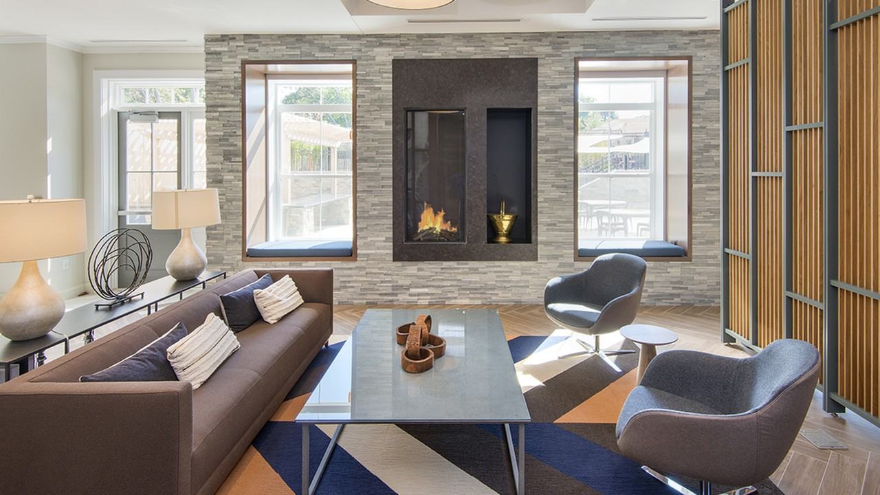 Modera Needham - Photo 4 of 33