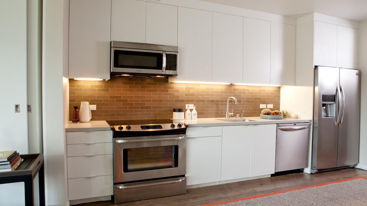 2175 Market - Photo 2 of 34