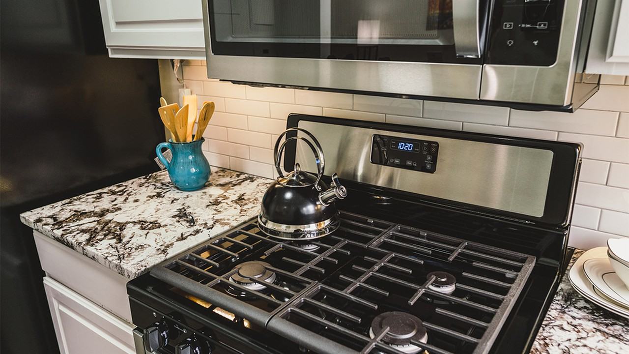 Alister Falls Church - Photo 5 of 39