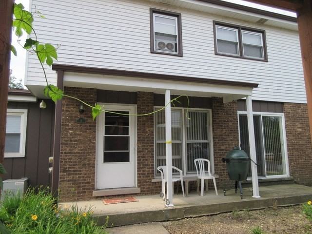 19509 S 116th Ave - Photo 2 of 5