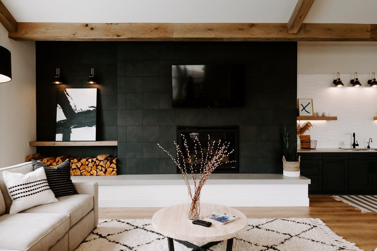 St. Helens Place - Photo 3 of 16