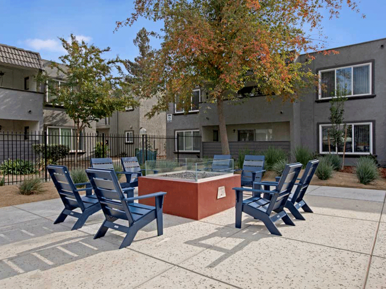 River Blu Apartments - Photo 5 of 31