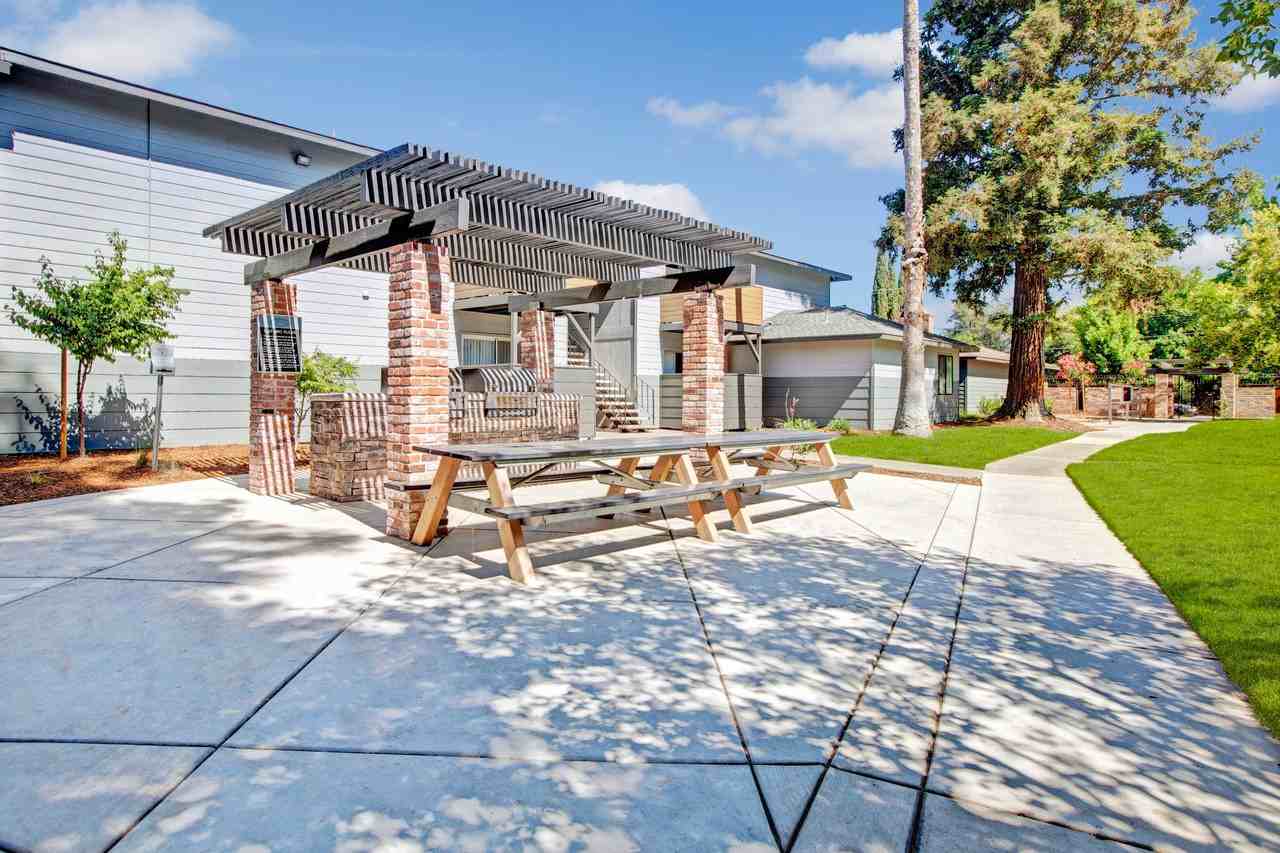 The Edison - Photo 6 of 29