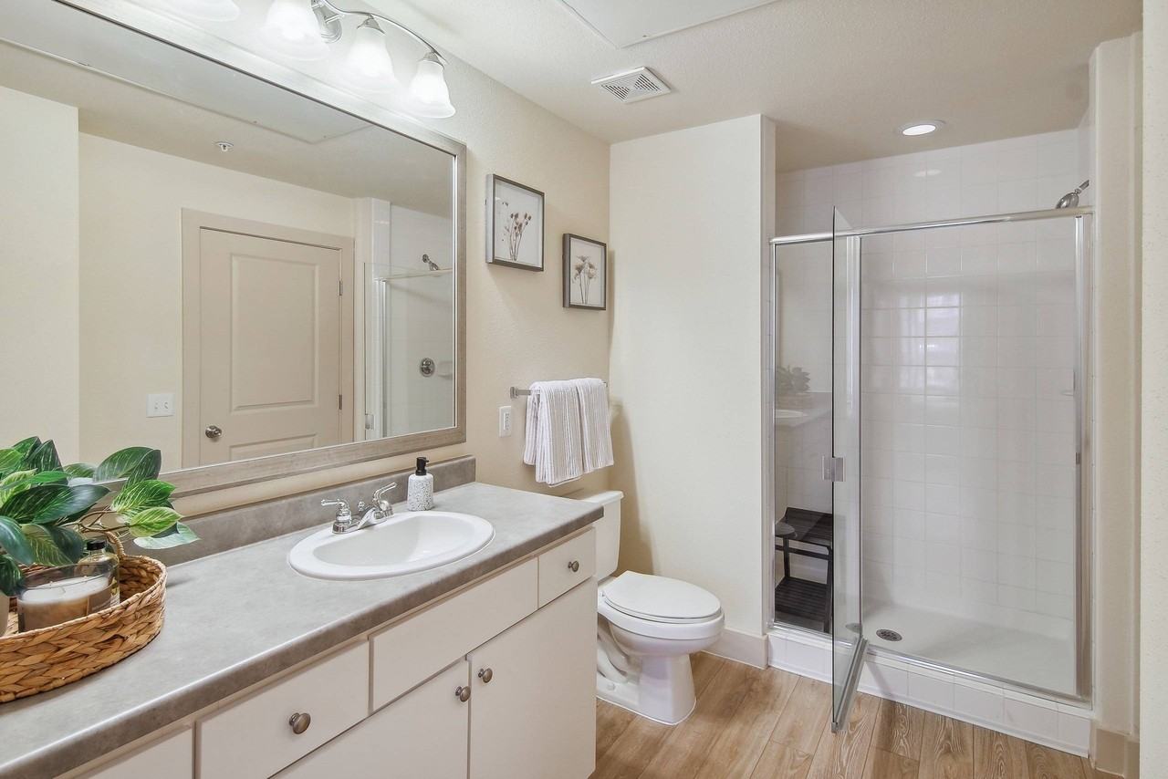 AMLI Park Avenue - Photo 7 of 47