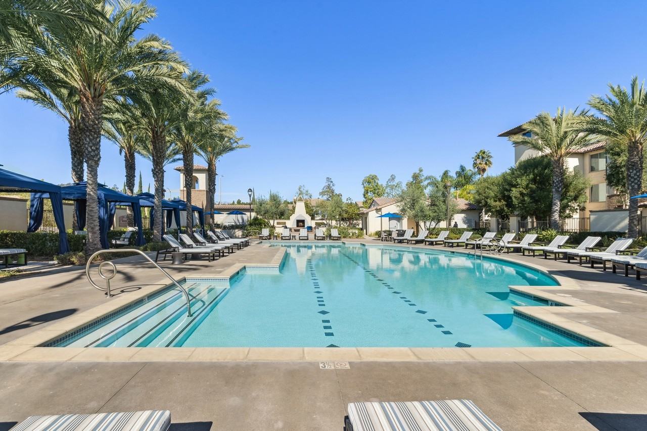 AMLI Spanish Hills - Photo 2 of 38