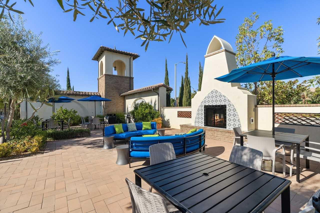 AMLI Spanish Hills - Photo 6 of 38